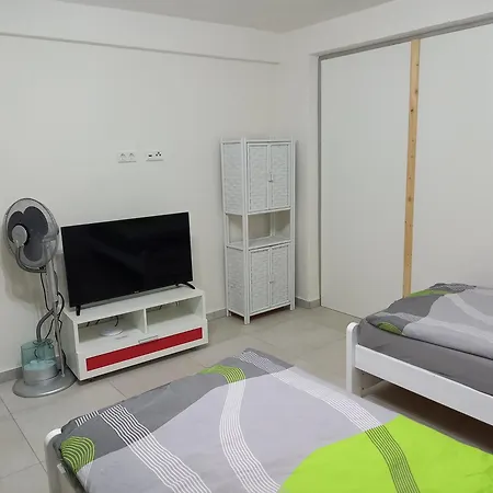 Monteurwohnungen Апартаменты *